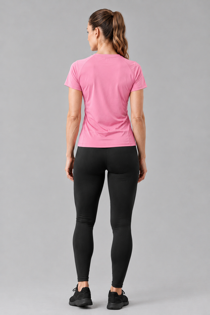 3x1 en remeras de mujer + medias de regalo